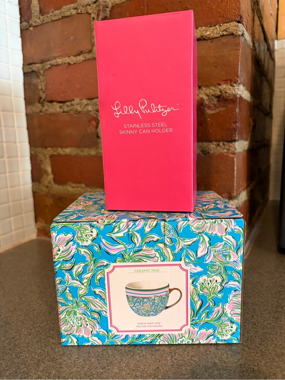 Bundle! Lilly Pulitzer Stainless Steel Skinny Can Holder & LP Ceramic Tea Cup